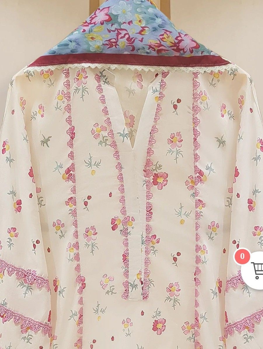 Rivola's short kurti's