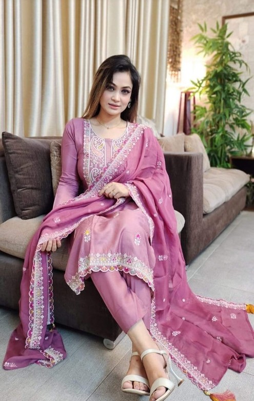 Pakistani Inspired Three pieces